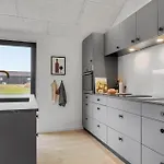 4 Bedroom Stunning In *