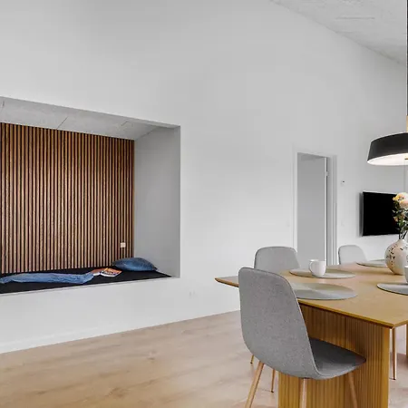 Awesome In With Kitchen Holiday home *