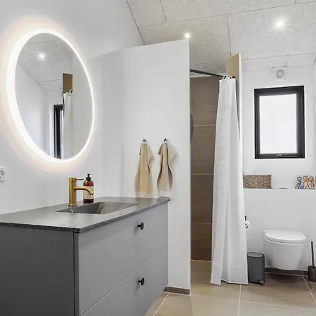 Hébergement de vacances 4 Bedroom Stunning In Haderslev
