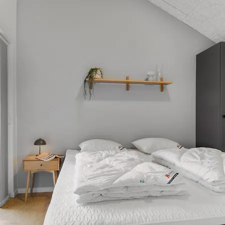 4 Bedroom Stunning In Hébergement de vacances *